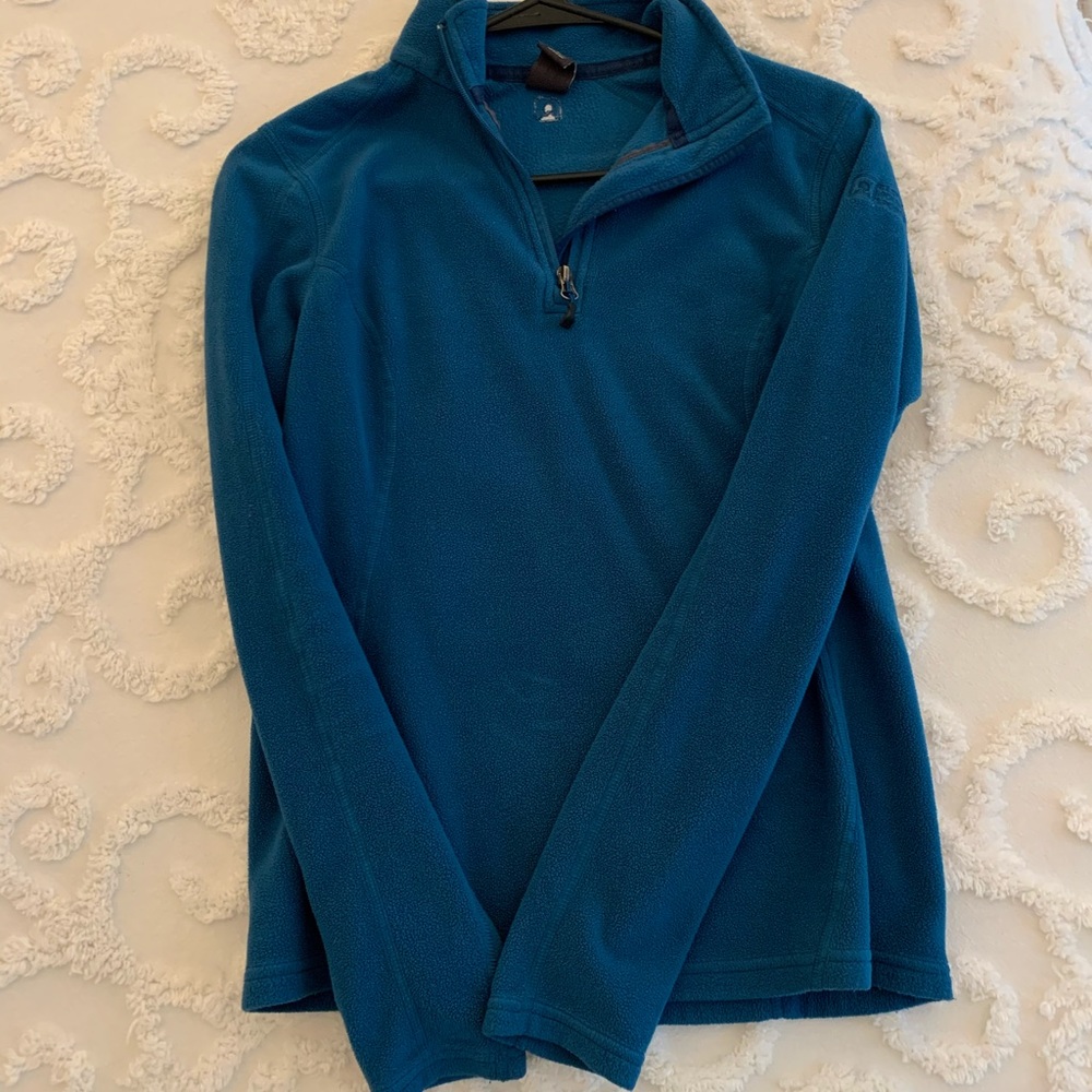 EMS fleece pullover